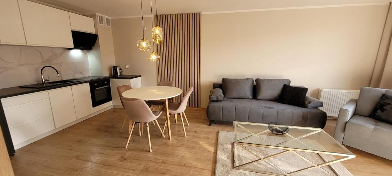 Sloneczny Apartament Z Ogrodkiem Gdansk Exterior foto
